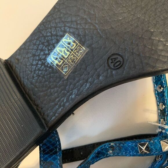 Free People Sneak Print animal print blue black Gladiator Sandals Sz 9 - Picture 9 of 9